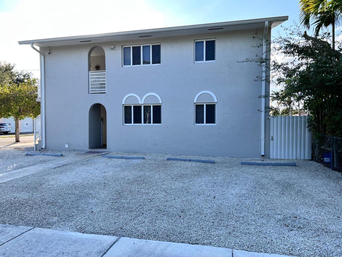 Stylish Studio Apartment By Miami International Airport Exterior foto