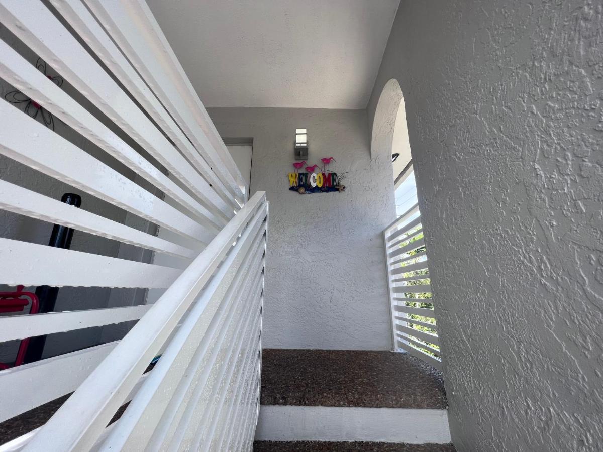 Stylish Studio Apartment By Miami International Airport Exterior foto